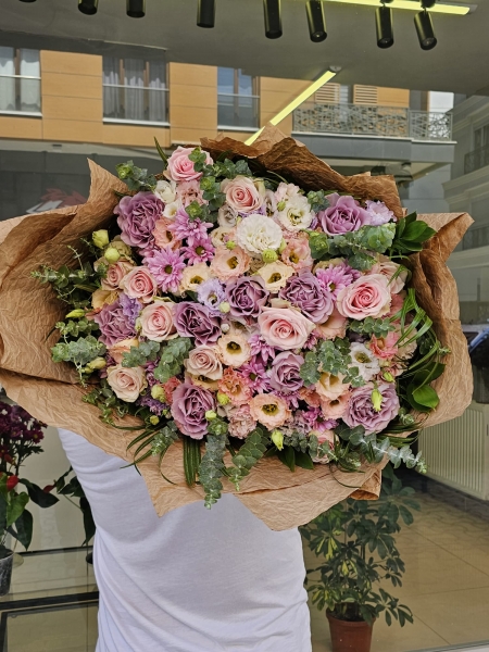 Gösterişli Pastel Buket
